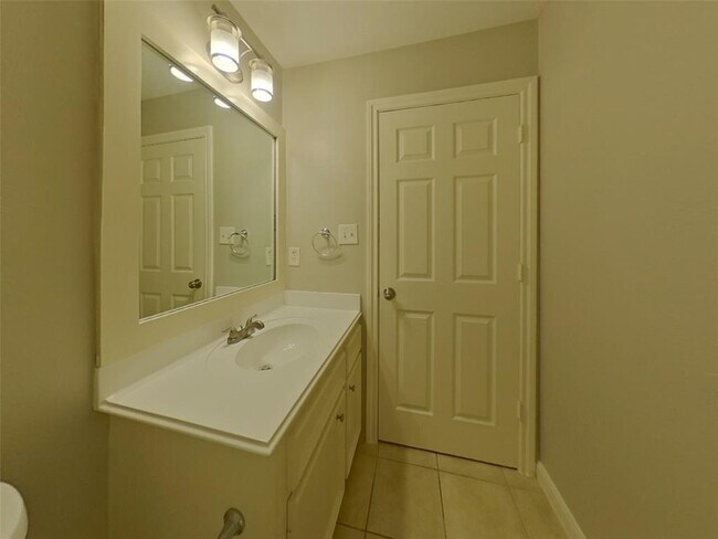 Building Photo - 10935 Mockingbird Pl