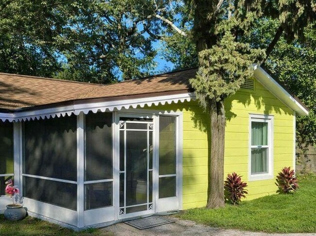 Building Photo - 229 Florida Blanca Pl SE