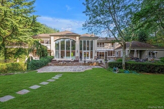 Building Photo - 55 Coves Run