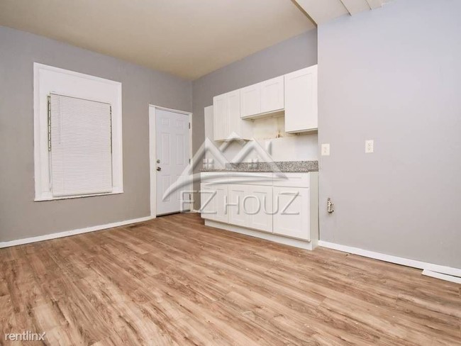 Building Photo - 2 br, 1 bath House - 2718 Orleans Street