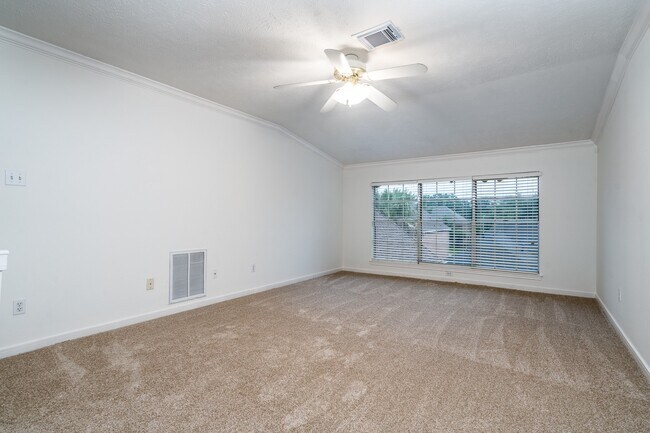 Building Photo - 14207 Vista Mar Cir