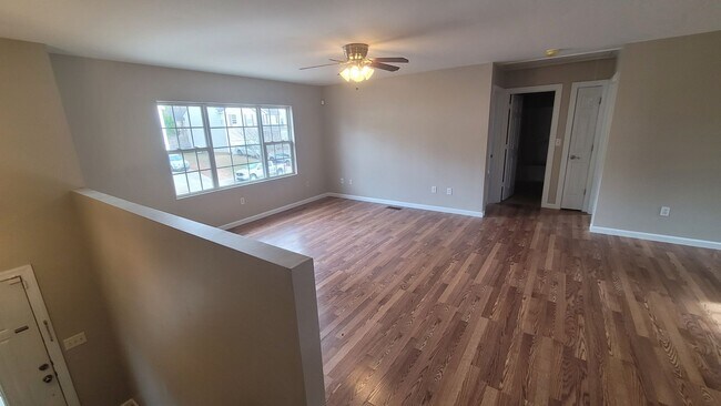 Building Photo - Spacious Home In Garner