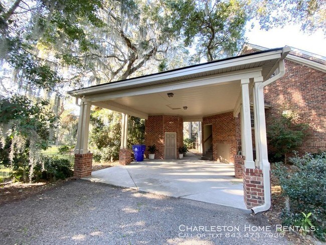 Building Photo - 344 Coinbow Dr