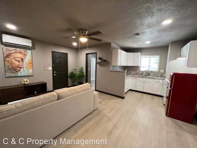 Building Photo - 1 br, 1 bath House - 224 N. Maple Ave