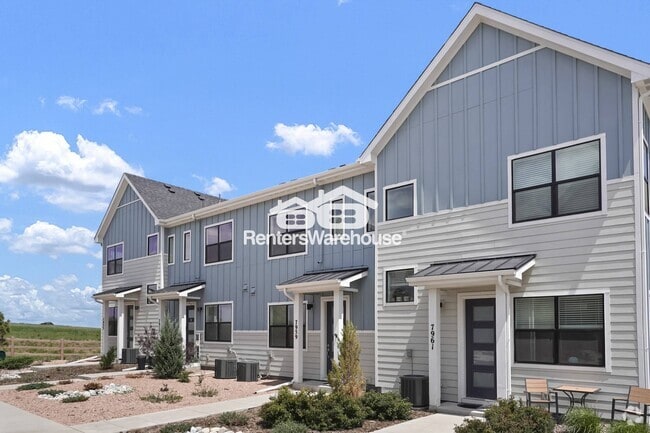Building Photo - 7959 Yampa River Ave