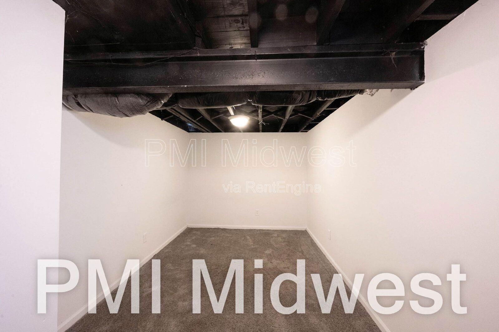 Building Photo - 3101 N Temple Ave