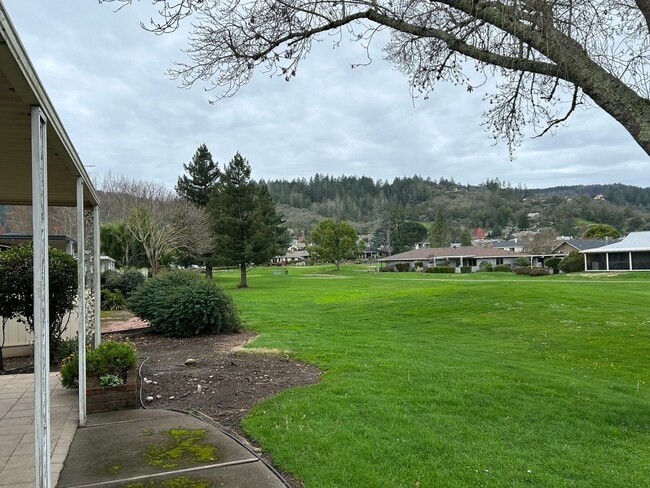 Building Photo - Charming 3bd/2ba Golf Course in Oakmont!