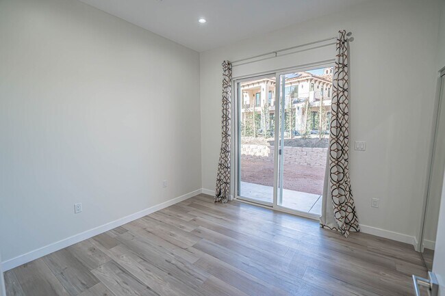 Building Photo - Brand New Construction 3-Bedroom Home for Rent in Canyon Country