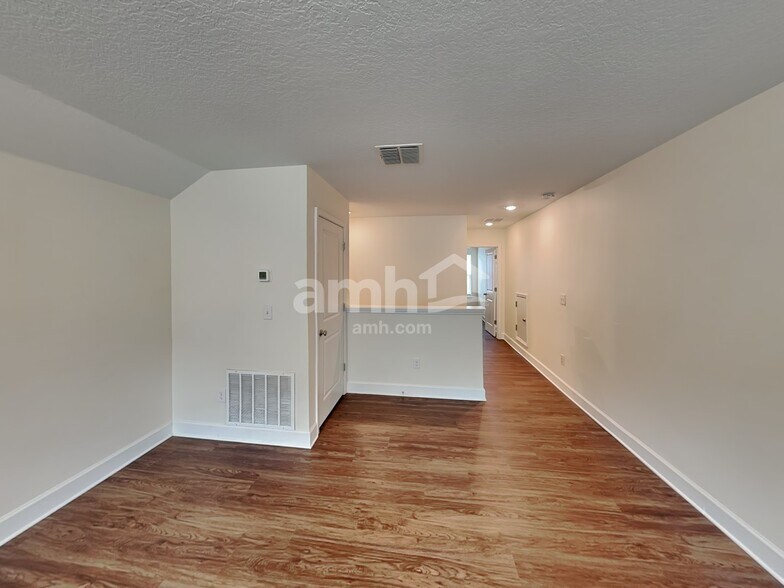 Building Photo - 11207 Delicate Rose Ct