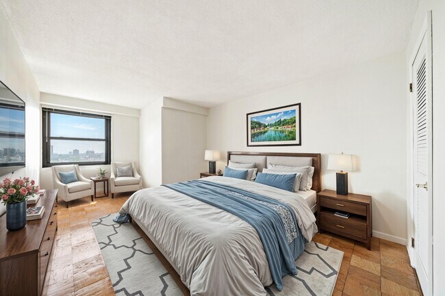 Building Photo - 7855 JFK Blvd E