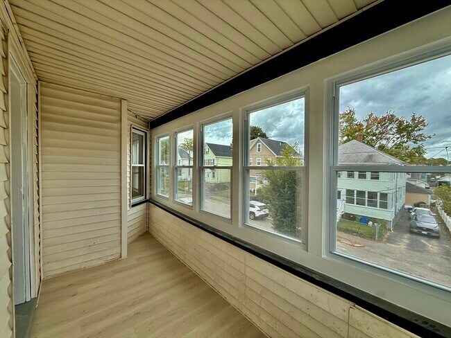 Building Photo - 186 Arlington St