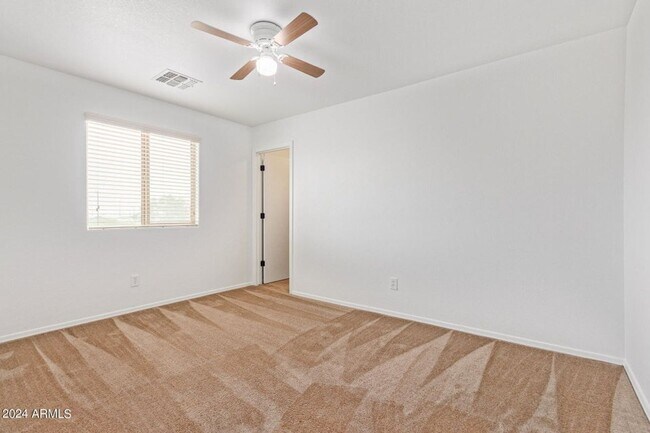 Building Photo - 2 STORY HOME IN BUCKEYE!