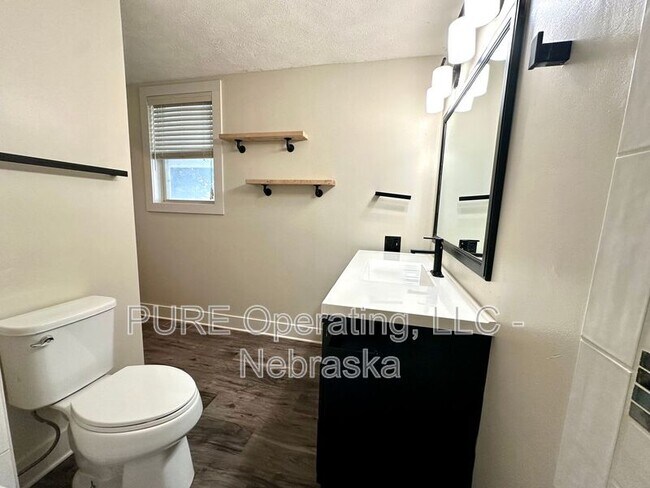 Building Photo - 2814 N 204th St