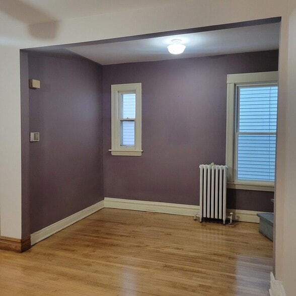 Upstairs - 2053 N Lorel Ave