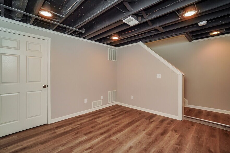 Building Photo - 4959 Brice Meadow Dr