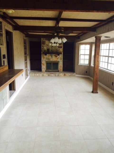 Building Photo - 54 Oakland St