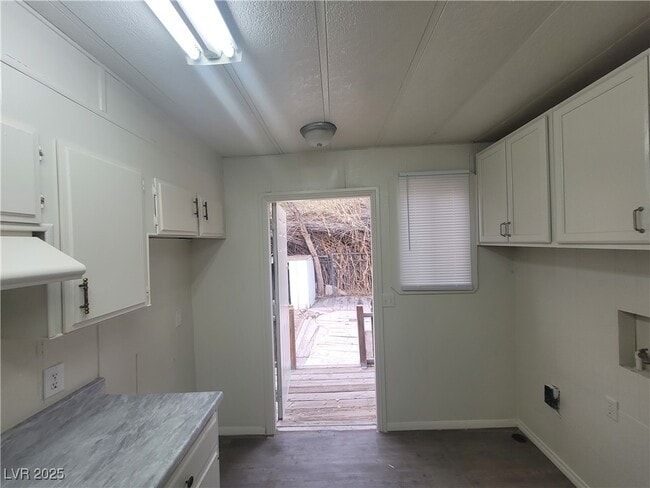 Building Photo - 367 MacFarland Ave