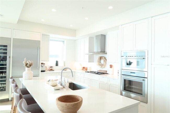 Building Photo - 2910 W Barcelona St