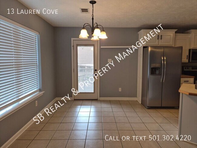 Building Photo - 13 Lauren Cove