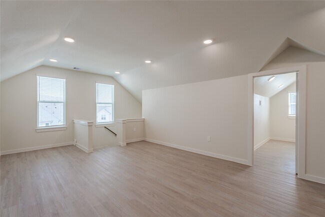 Building Photo - 22014 Lesley Grv Ln