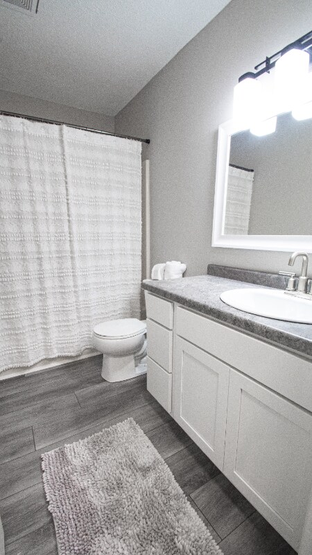 Building Photo - 7501 Upper 167th St W