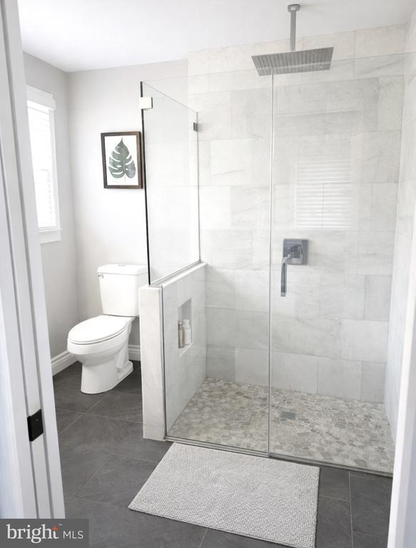 Building Photo - 2941 Keenwood Rd