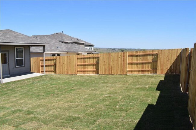 Building Photo - 951 Pepperbark Loop