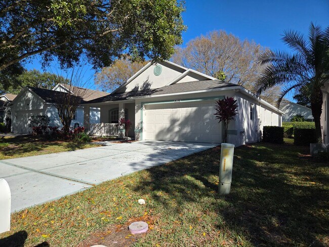 Building Photo - 3/2 In King's Ridge 55+ Community