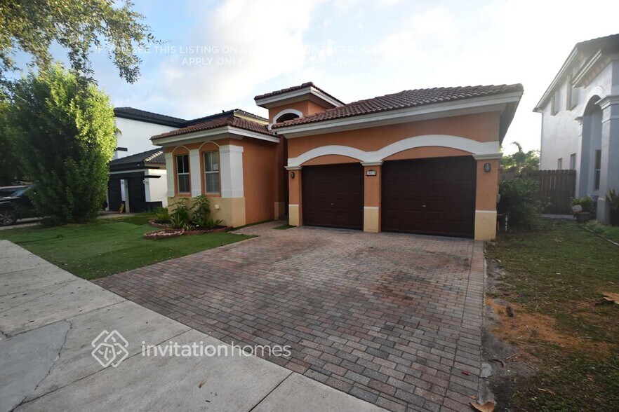 Building Photo - 18273 NW 89th Ave