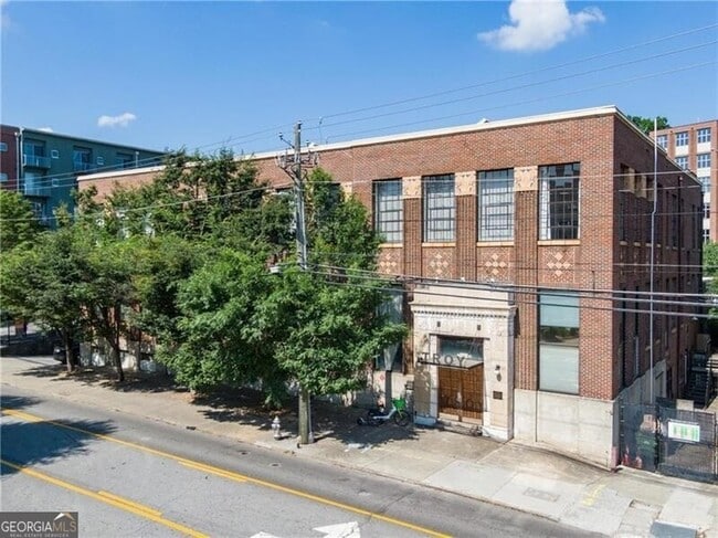 Building Photo - 650 Glen Iris Dr NE