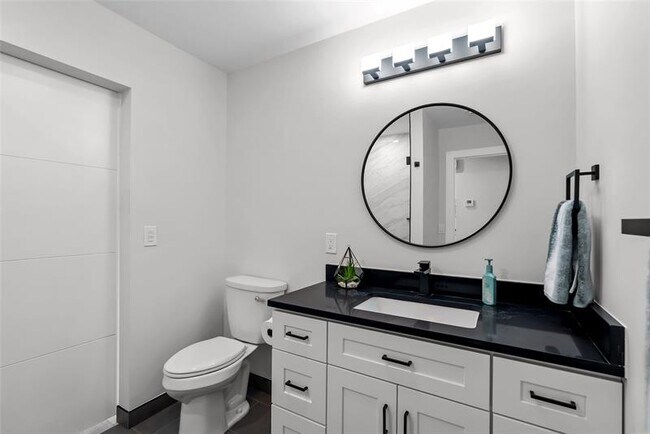 Building Photo - 8611 Gullane Ct