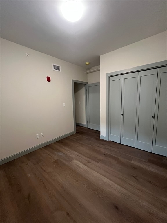 Building Photo - 160 Seabury St