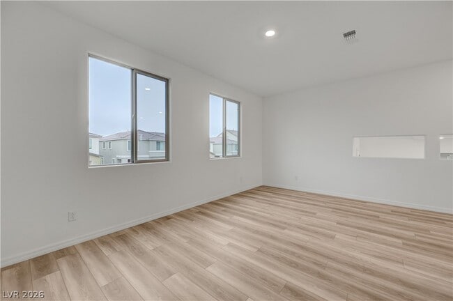 Building Photo - 5767 Aurora Gale Ct