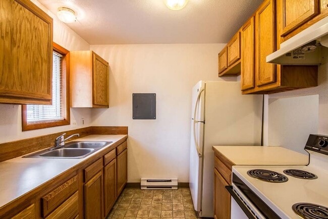 Building Photo - 923 Cowl St