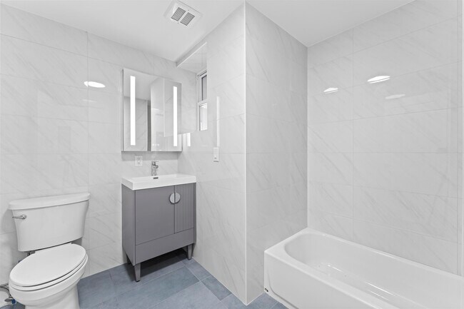 Building Photo - 2505 Central Ave