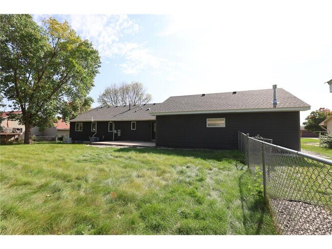 Building Photo - 3305 200th St W