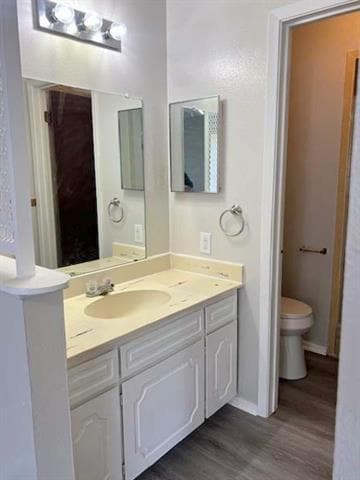 Building Photo - 806 Phillips Dr