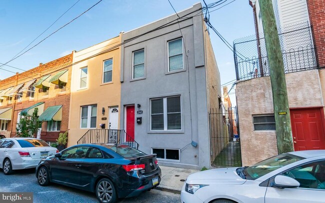 Building Photo - 2345 S Colorado St