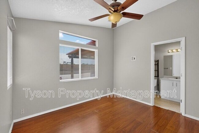 Building Photo - 1609 Rolling Rock Pl SW
