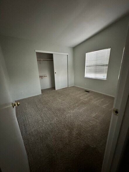 Building Photo - 3131 Crosby Herold Rd