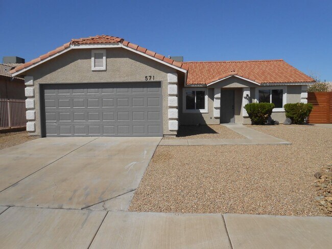 Building Photo - 571 Grape Dr