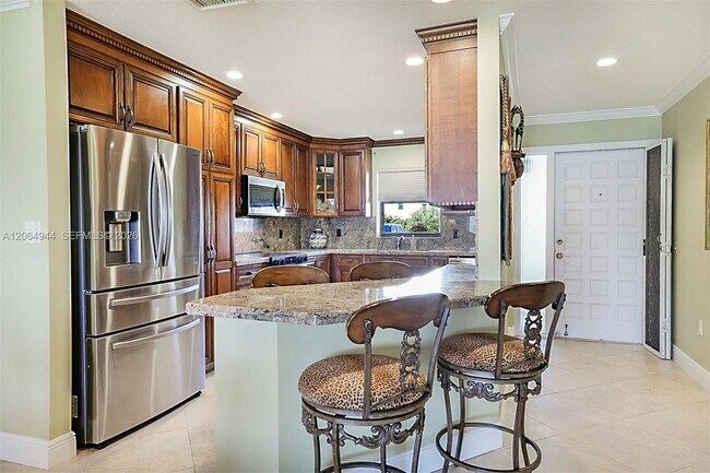 Building Photo - 100 Intracoastal Pl