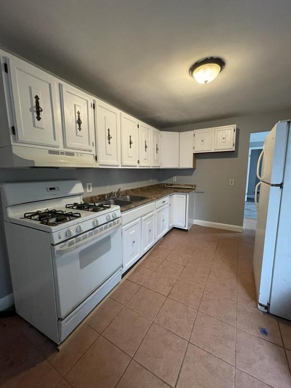 Building Photo - 321 Washington St