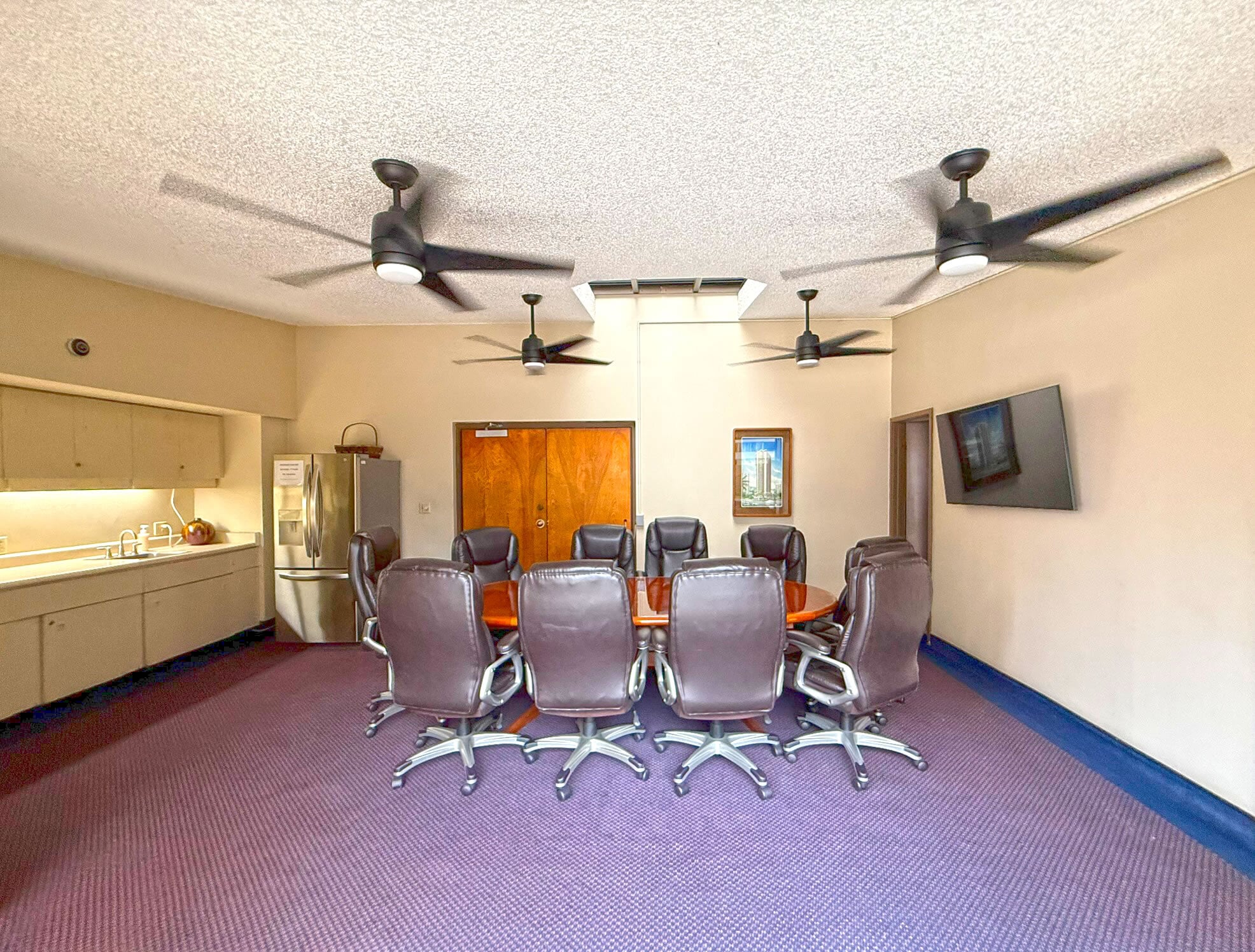 Building Photo - 1910 Ala Moana Blvd.