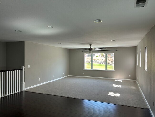 Building Photo - **READY FOR MOVE IN** Spark Home on Golf Course