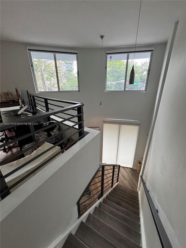 Building Photo - 3339 Virginia St