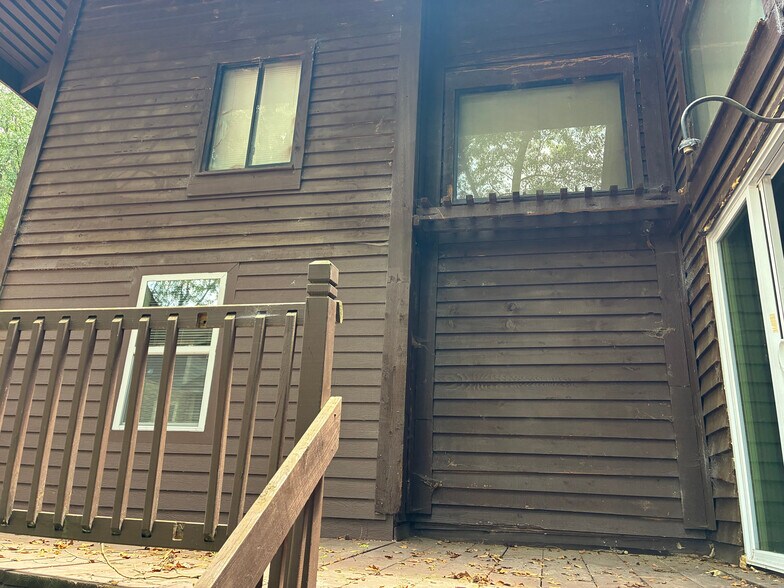 Building Photo - Room in Townhome on Terrace Trail