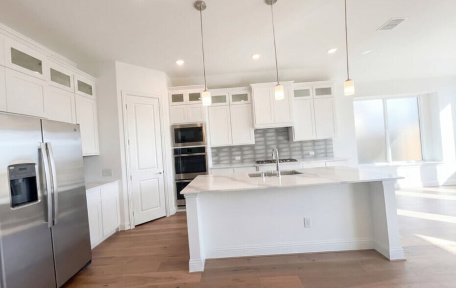 Building Photo - 8642 Steiger Trl