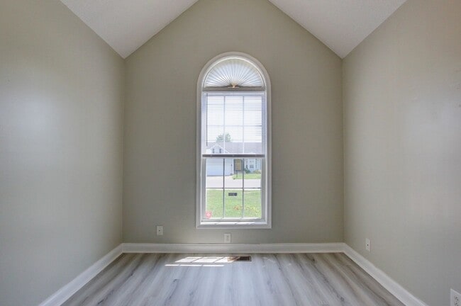 Building Photo - 3660 S Naples Ct