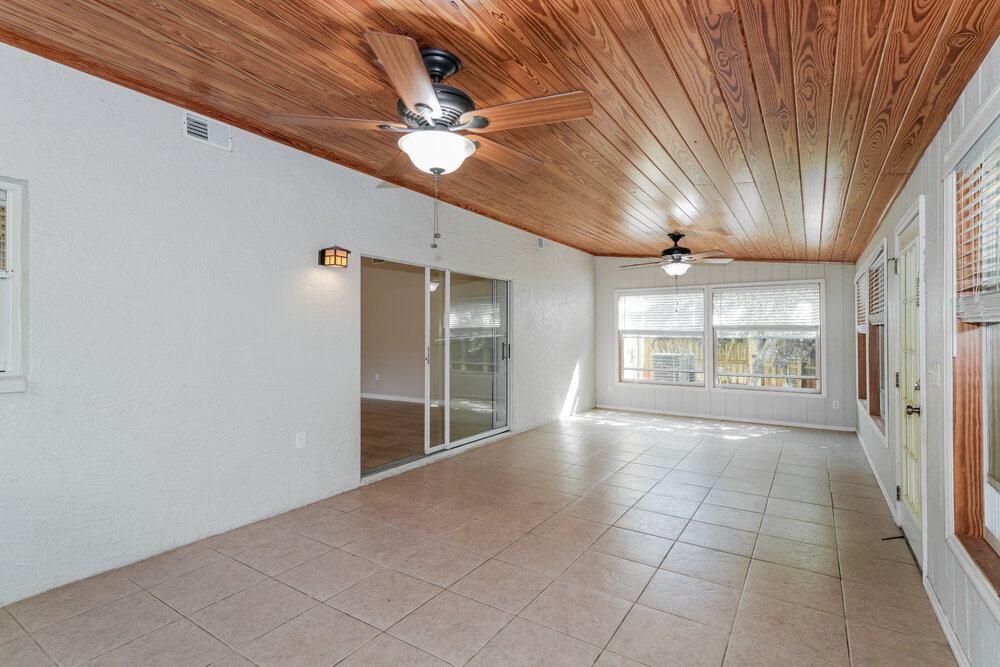 Building Photo - 26808 Haverhill Dr